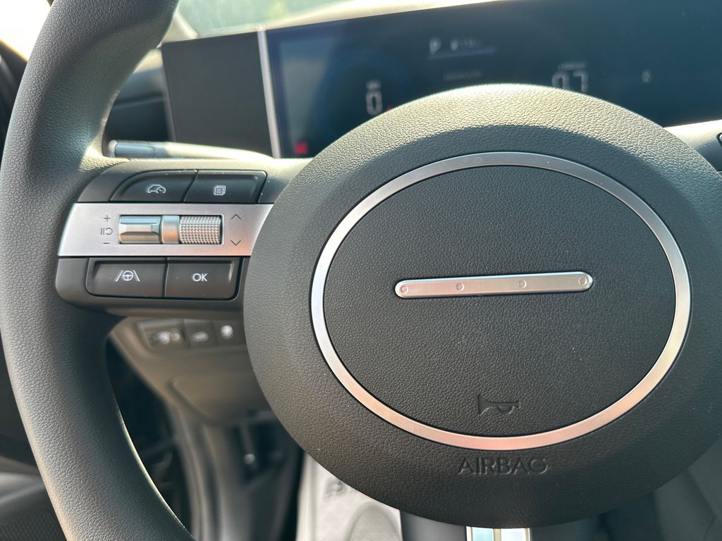 New 2026 Black Hyundai SEL image 25