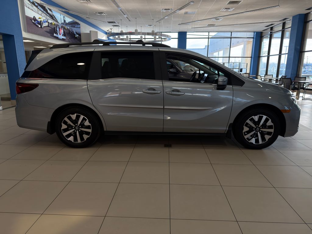 Thumbnail: 2026 Honda Odyssey - 6