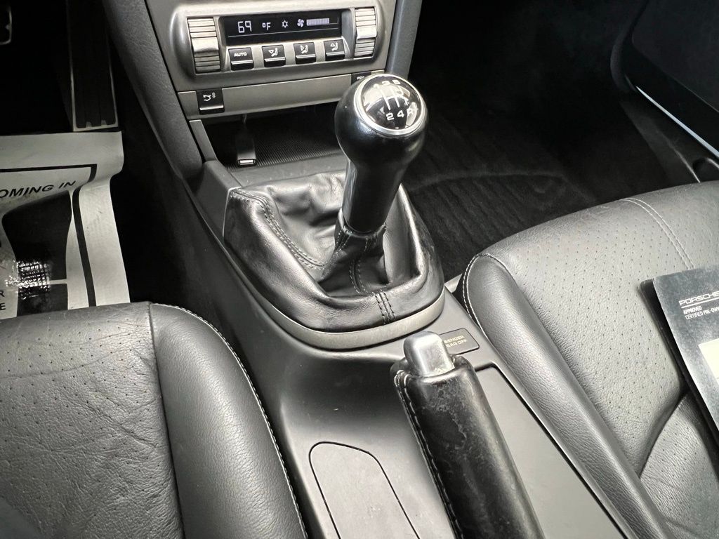 Thumbnail: 2007 Porsche Cayman - 10