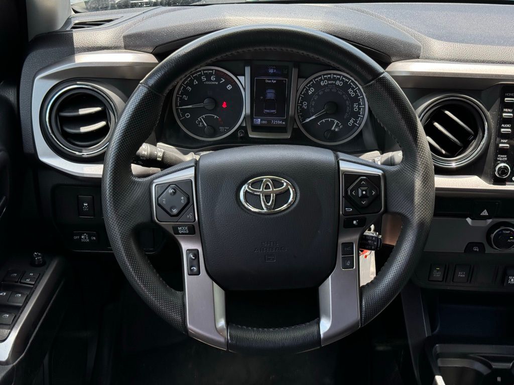 2022 Toyota Tacoma SR5 18