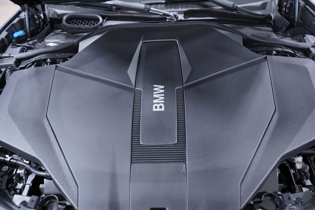 Thumbnail: 2026 BMW i7 - 20