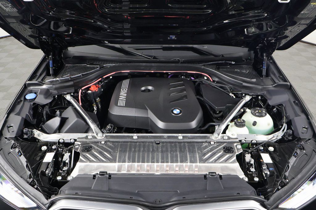 Thumbnail: 2026 BMW X3 - 9