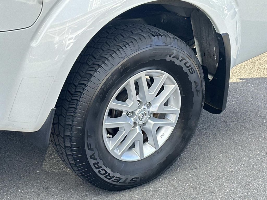 Thumbnail: 2016 Nissan Frontier - 16