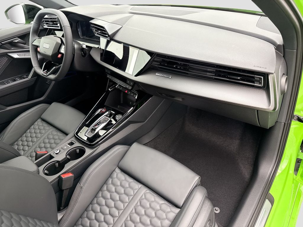 Thumbnail: 2026 Audi RS 3 - 17