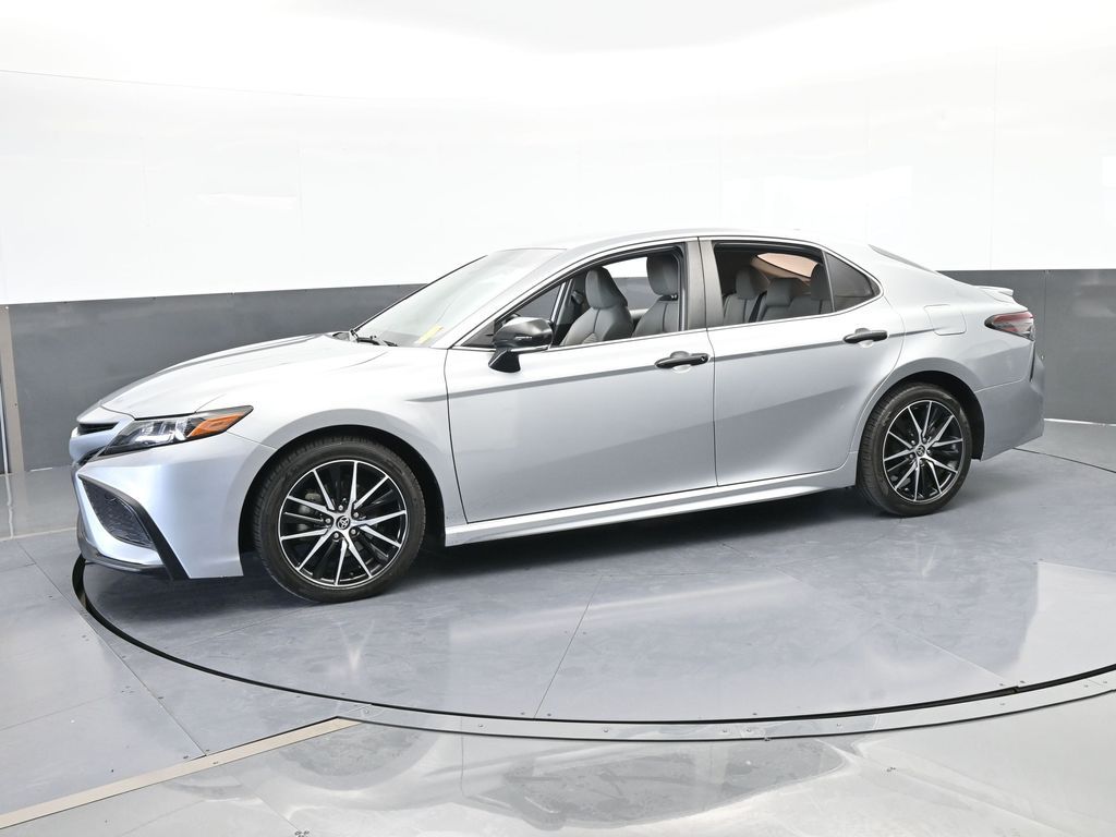 Used 2022 Silver Toyota SE image 2