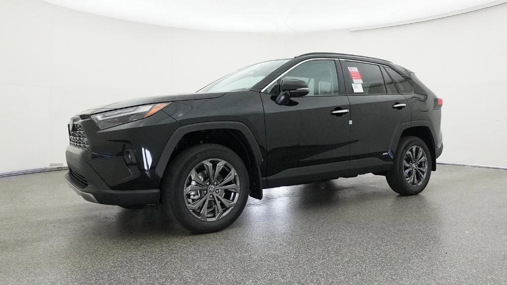 Thumbnail: 2025 Toyota RAV4 - 11