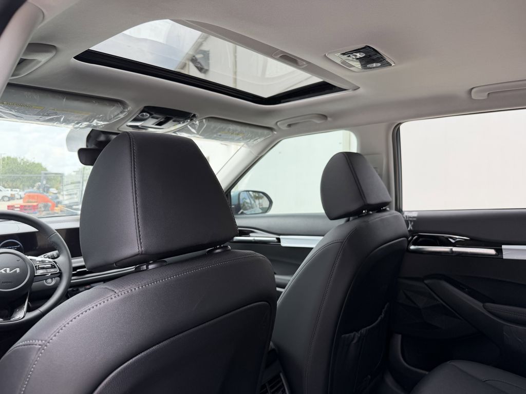new 2026 Kia Seltos car, priced at $25,286