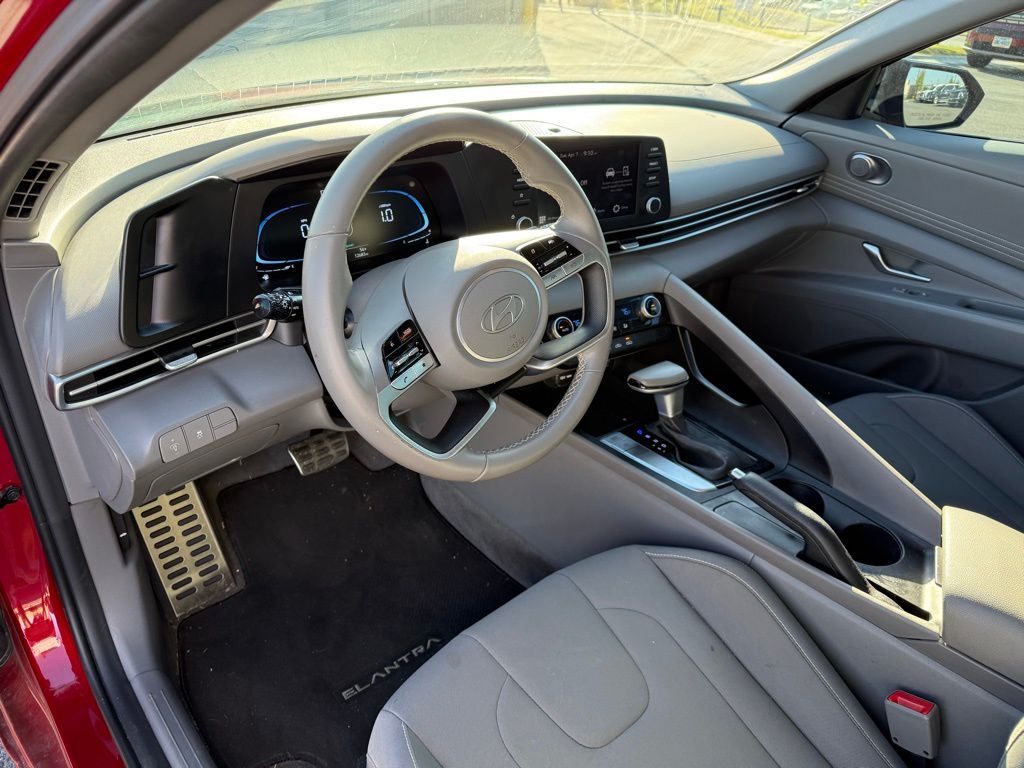 Thumbnail: 2025 Hyundai Elantra - 7