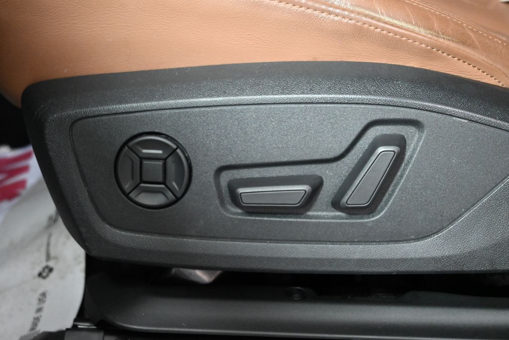 2021 Audi Q3 Premium Plus 25