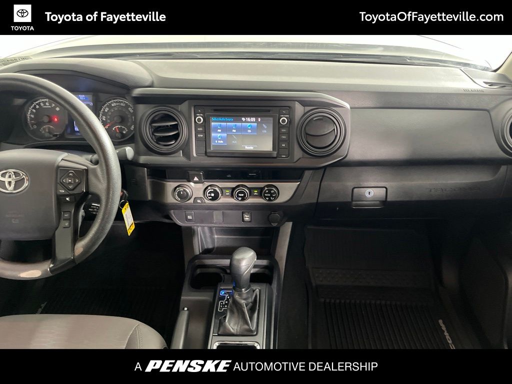 Thumbnail: 2018 Toyota Tacoma - 12