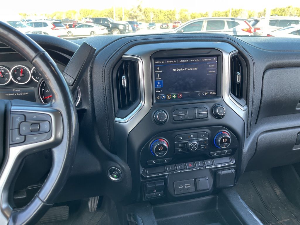 Thumbnail: 2020 Chevrolet Silverado 1500 - 15