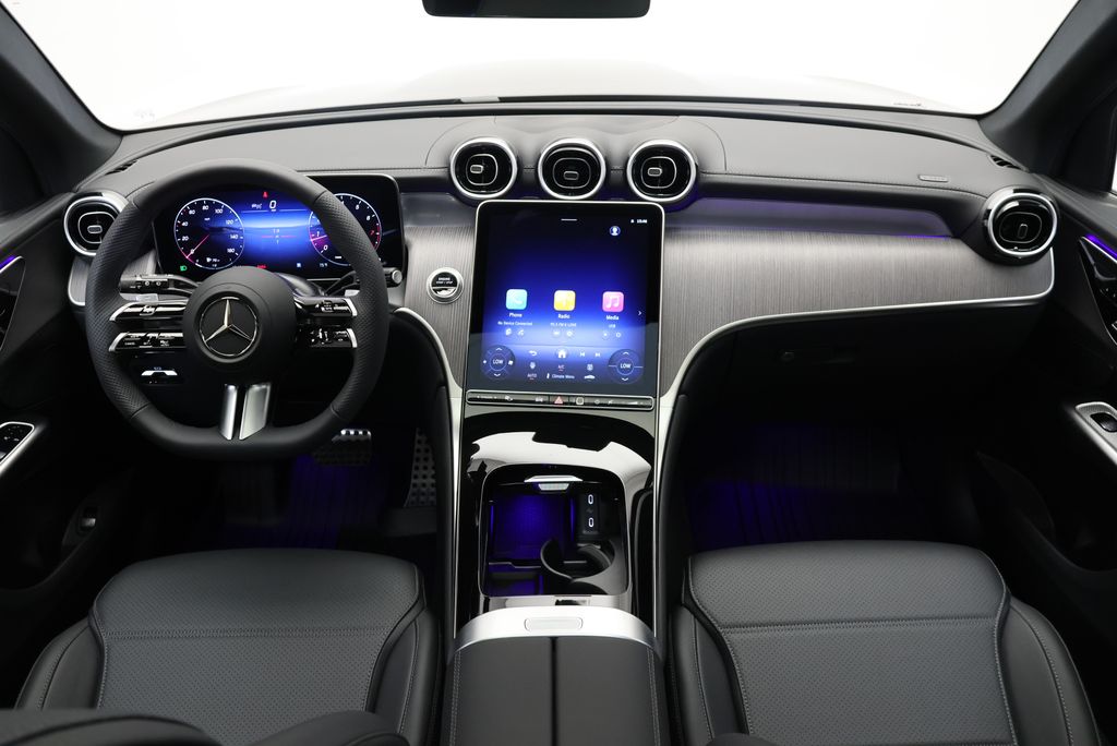 Thumbnail: 2027 Mercedes-Benz GLC - 18