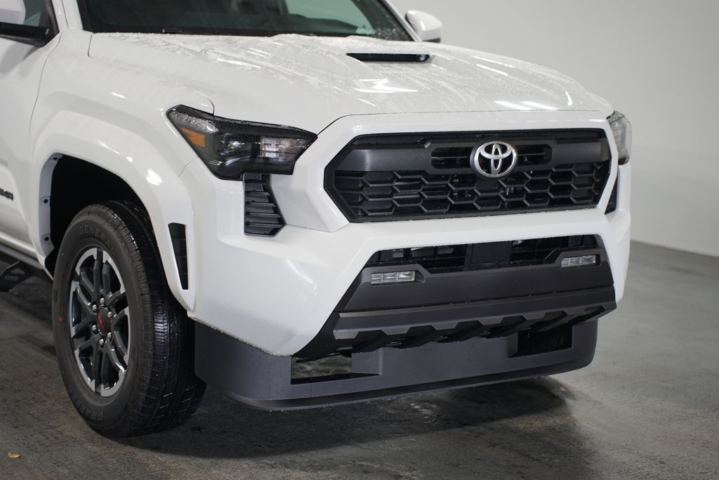 2025 Toyota Tacoma TRD Sport 4