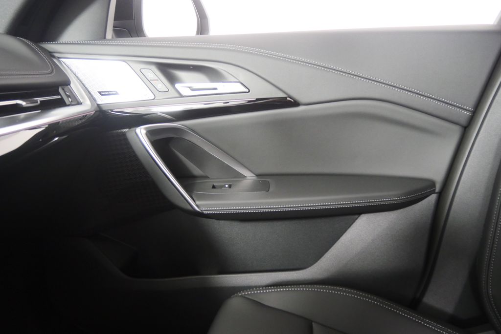 Thumbnail: 2025 BMW X1 - 23