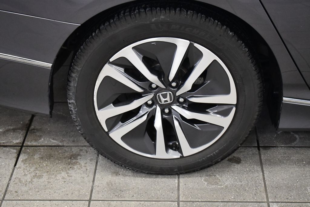 Thumbnail: 2018 Honda Accord - 11