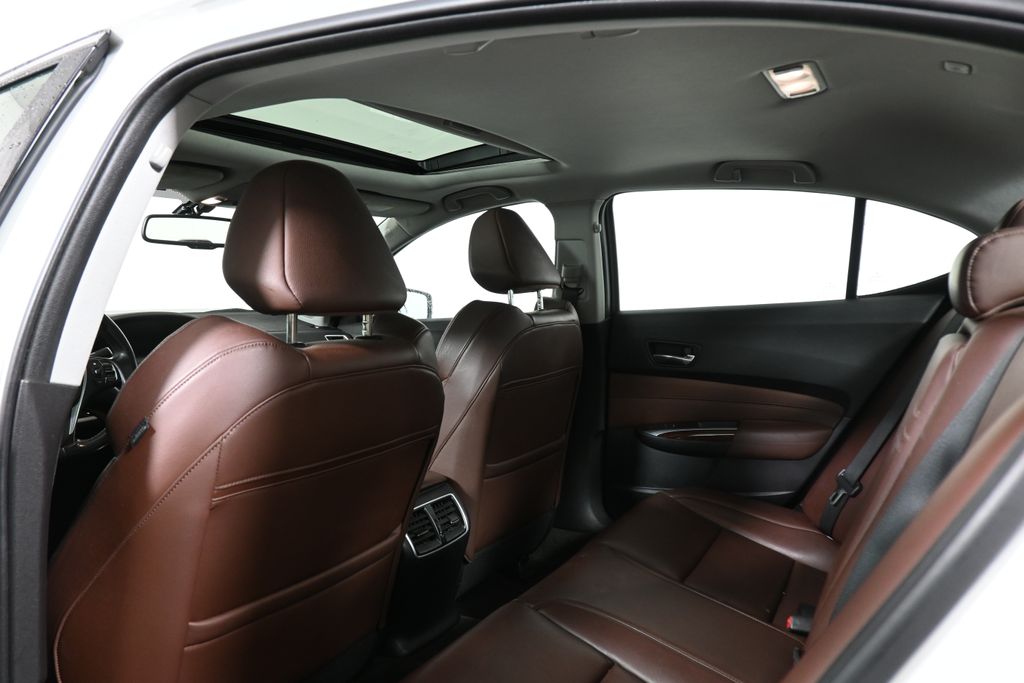 Thumbnail: 2017 Acura TLX - 6