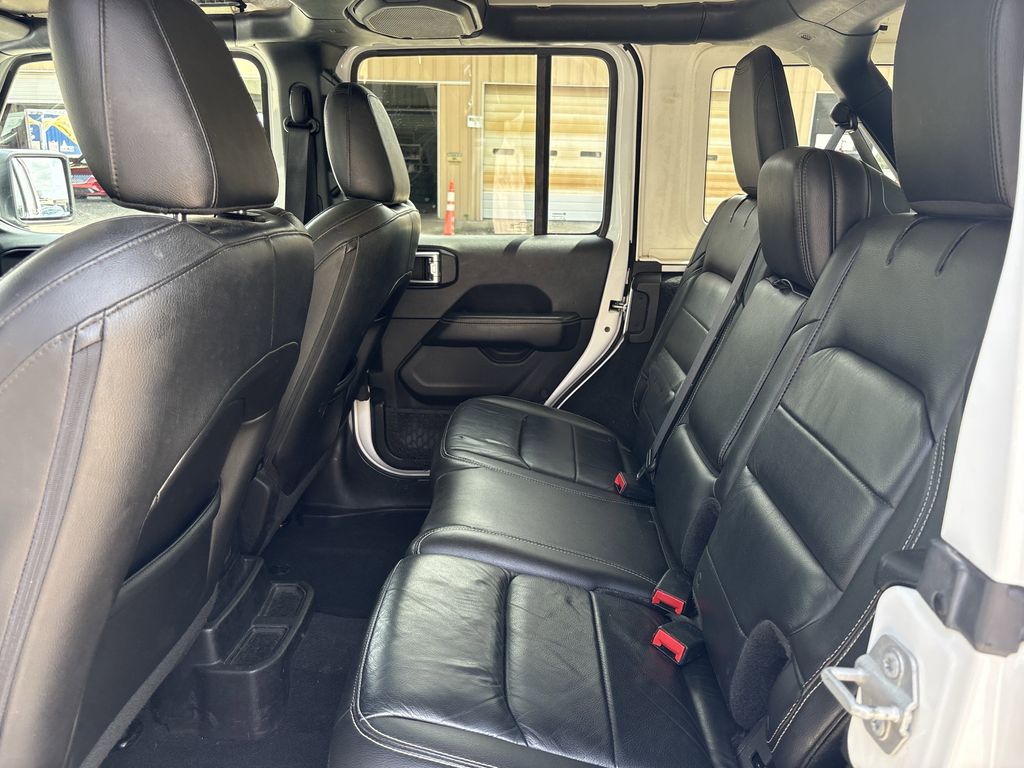 2018 Jeep Wrangler Unlimited Sahara White at Emmons Autoplex
