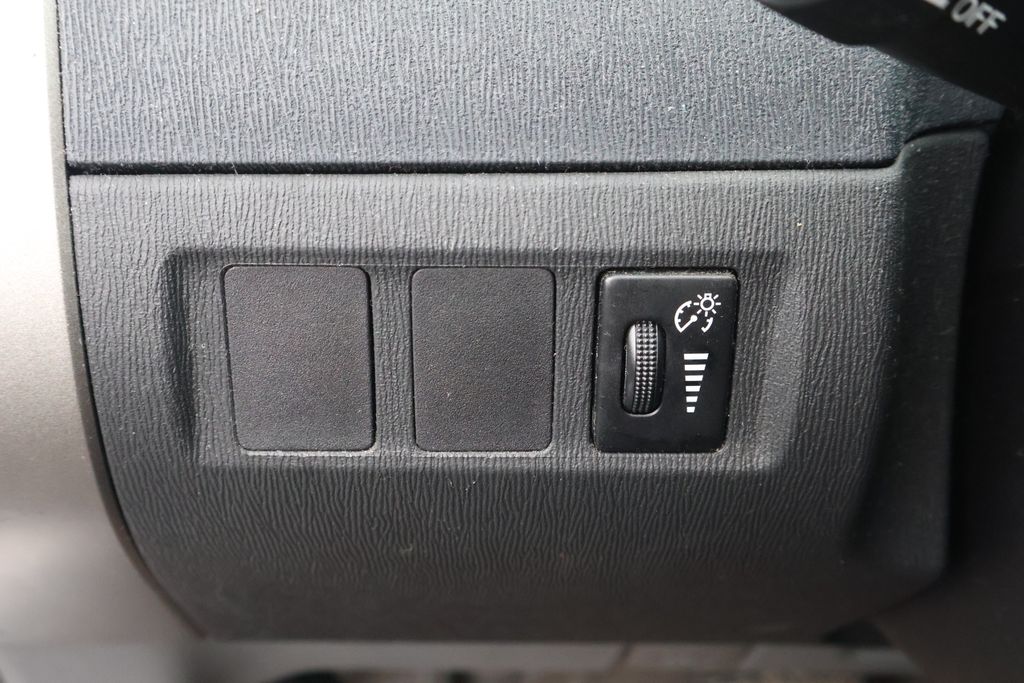 Thumbnail: 2007 Toyota Prius - 18