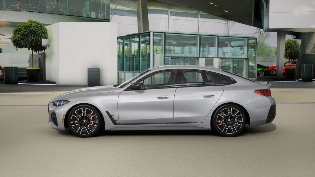 Thumbnail: 2025 BMW 4 Series - 32