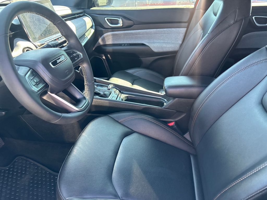 Used Car 2024 Jeep Compass  Latitude Lux For Sale Under $30,000 In Austin, Texas