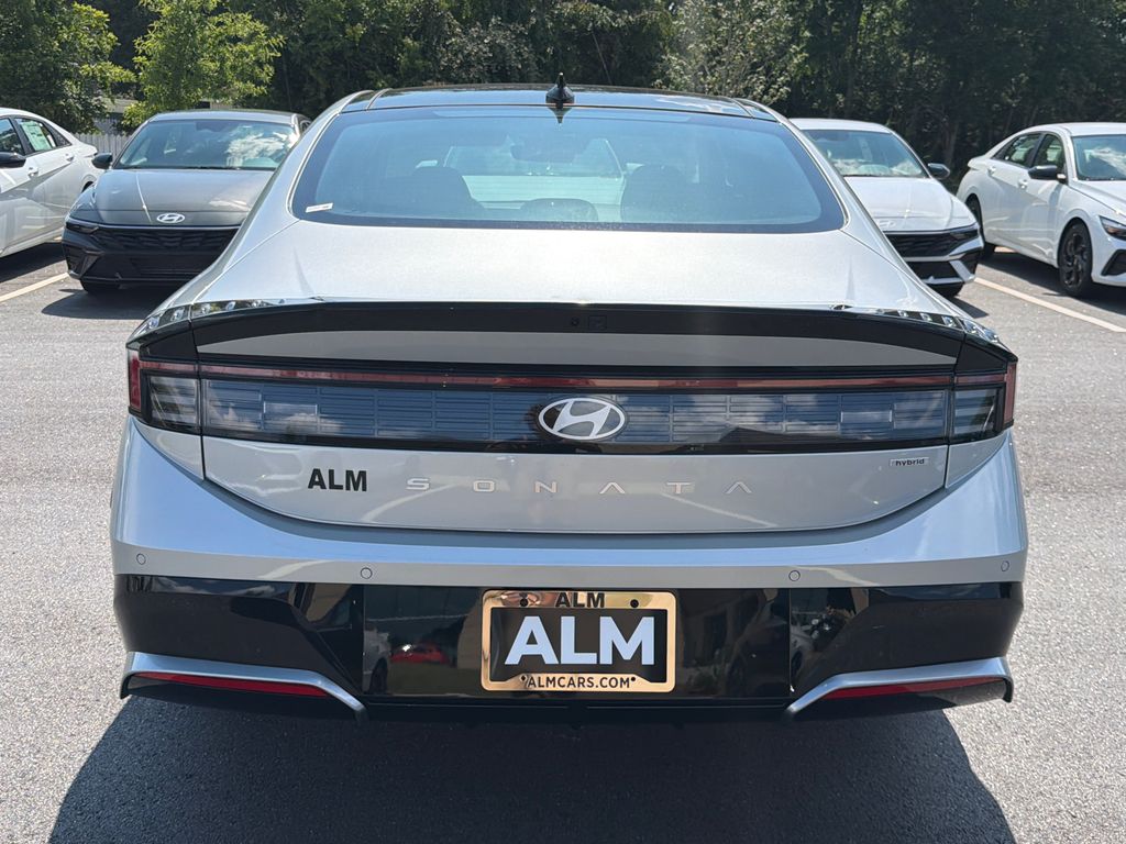 New 2026 Silver Hyundai Limited image 5