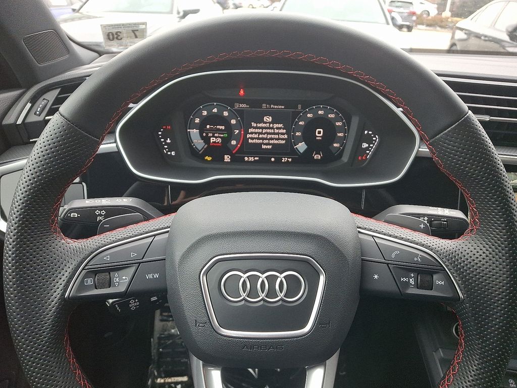 Thumbnail: 2025 Audi Q3 - 20