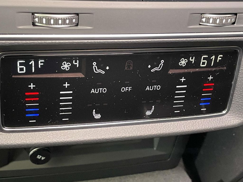 2026 Audi Q7  Black at Audi Porsche Sewickley