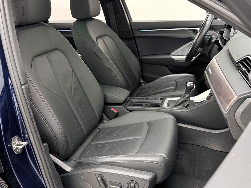 Thumbnail: 2021 Audi Q3 - 20