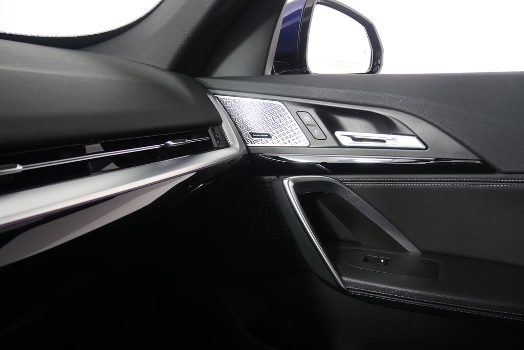 2023 BMW X1 xDrive28i 29