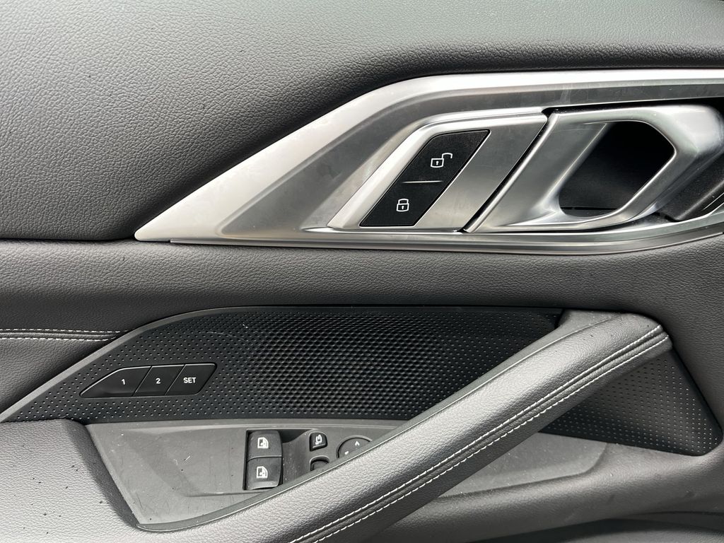 Thumbnail: 2026 BMW 4 Series - 12