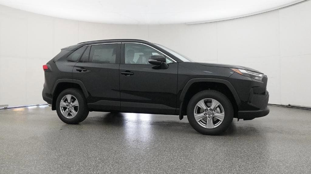 Thumbnail: 2025 Toyota RAV4 - 10