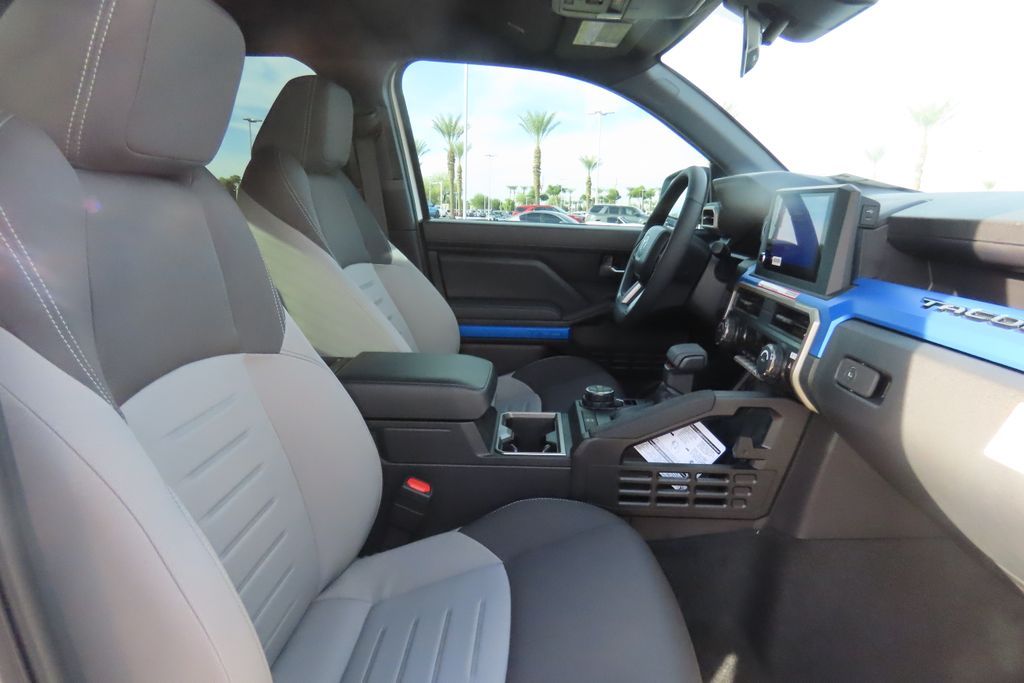 Thumbnail: 2025 Toyota Tacoma - 19