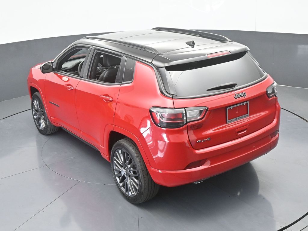 Used 2023 Redline Pearlcoat Jeep High Altitude image 48