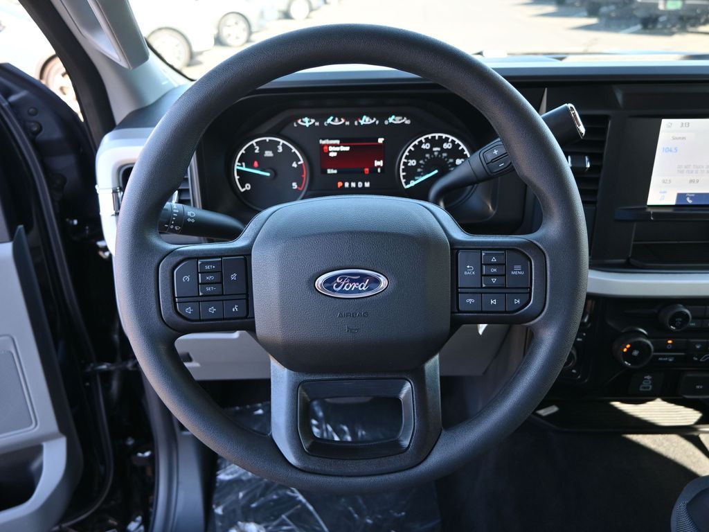 2026 Ford Super Duty F-350 SRW XL