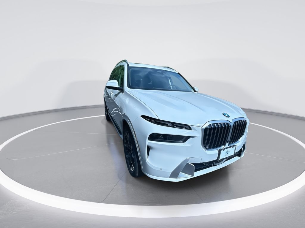 2025 BMW X7 xDrive40i 2