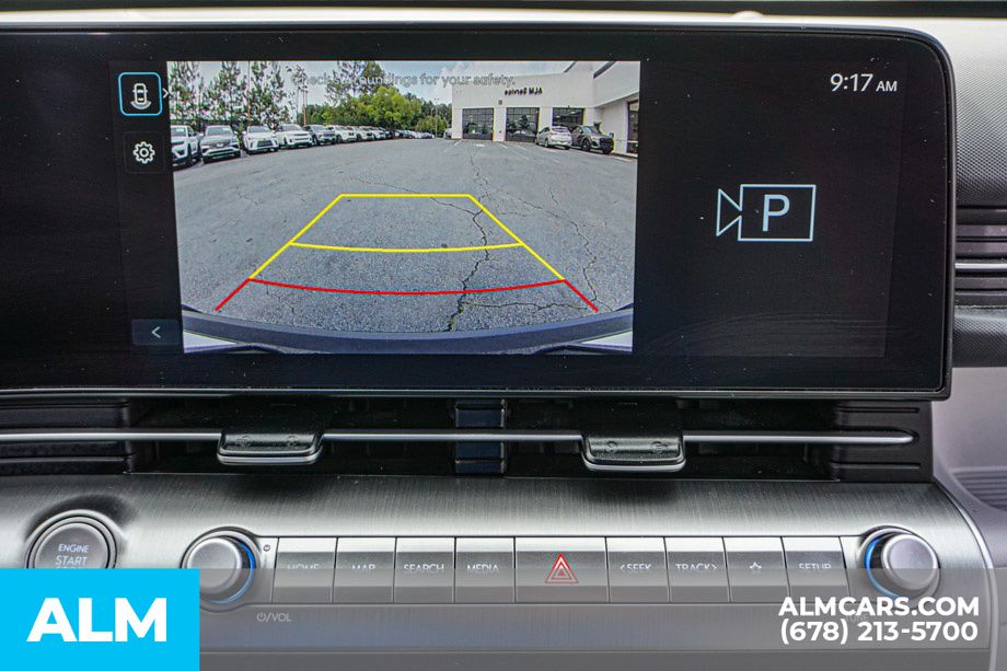 Used 2024 White Hyundai SEL image 36