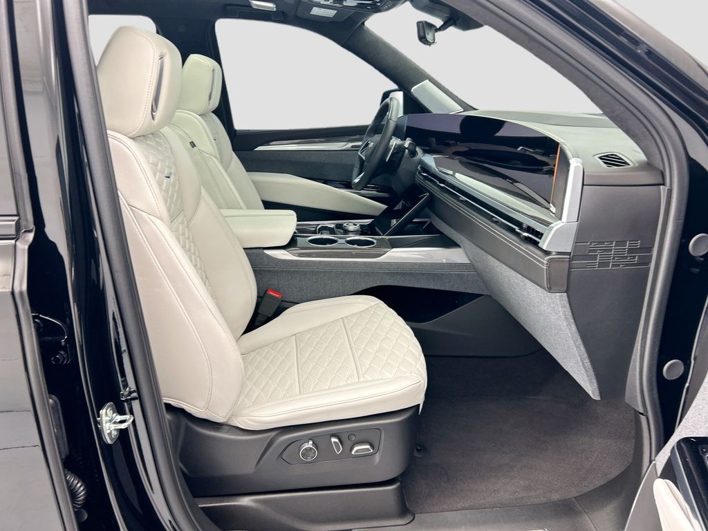 Thumbnail: 2025 Cadillac Escalade - 19