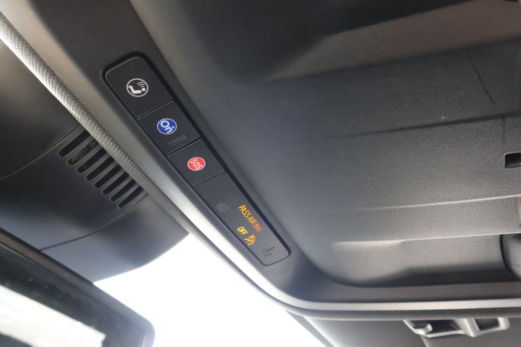 Thumbnail: 2023 Chevrolet Tahoe - 30