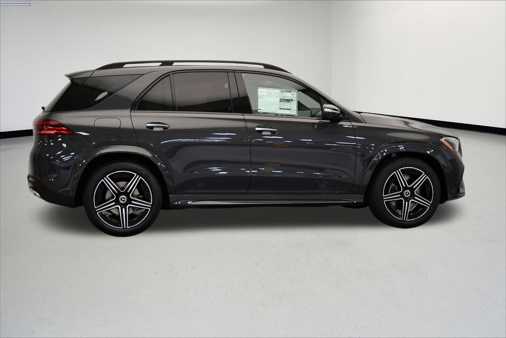 Thumbnail: 2026 Mercedes-Benz GLE - 6