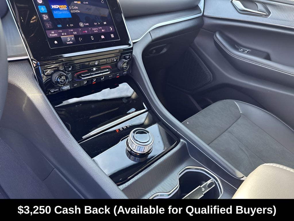 New Car 2025 Jeep Grand Cherokee  For Sale Under $40,000 In Austin, Texas
