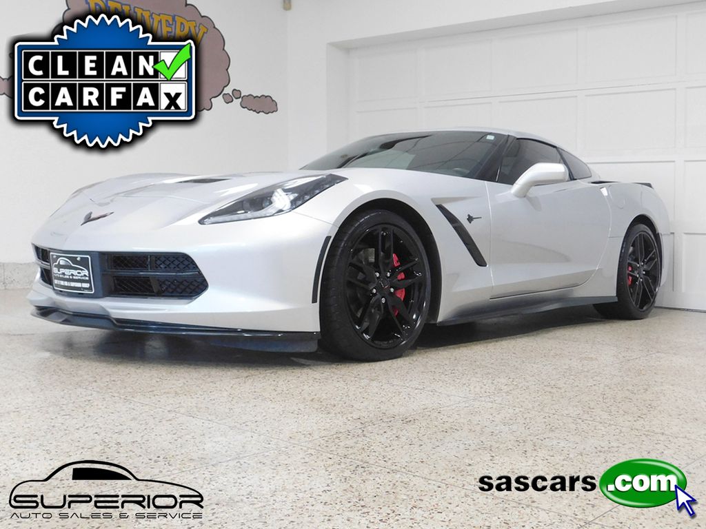 Blade Silver Metallic 2019 Chevrolet Corvette Coupe Rear-Wheel Drive 7-Speed Manual
