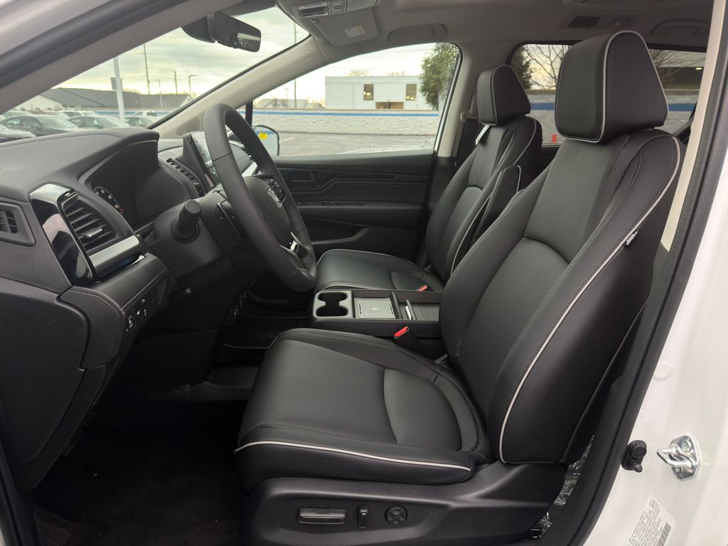 Thumbnail: 2026 Honda Odyssey - 18