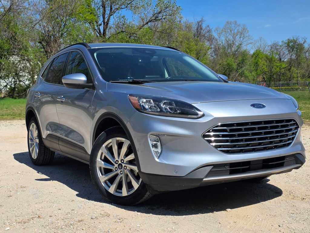Iced Blue Silver Metallic 2022 Ford Escape Titanium AWD SUV / Crossover All-Wheel Drive 8-Speed Automatic