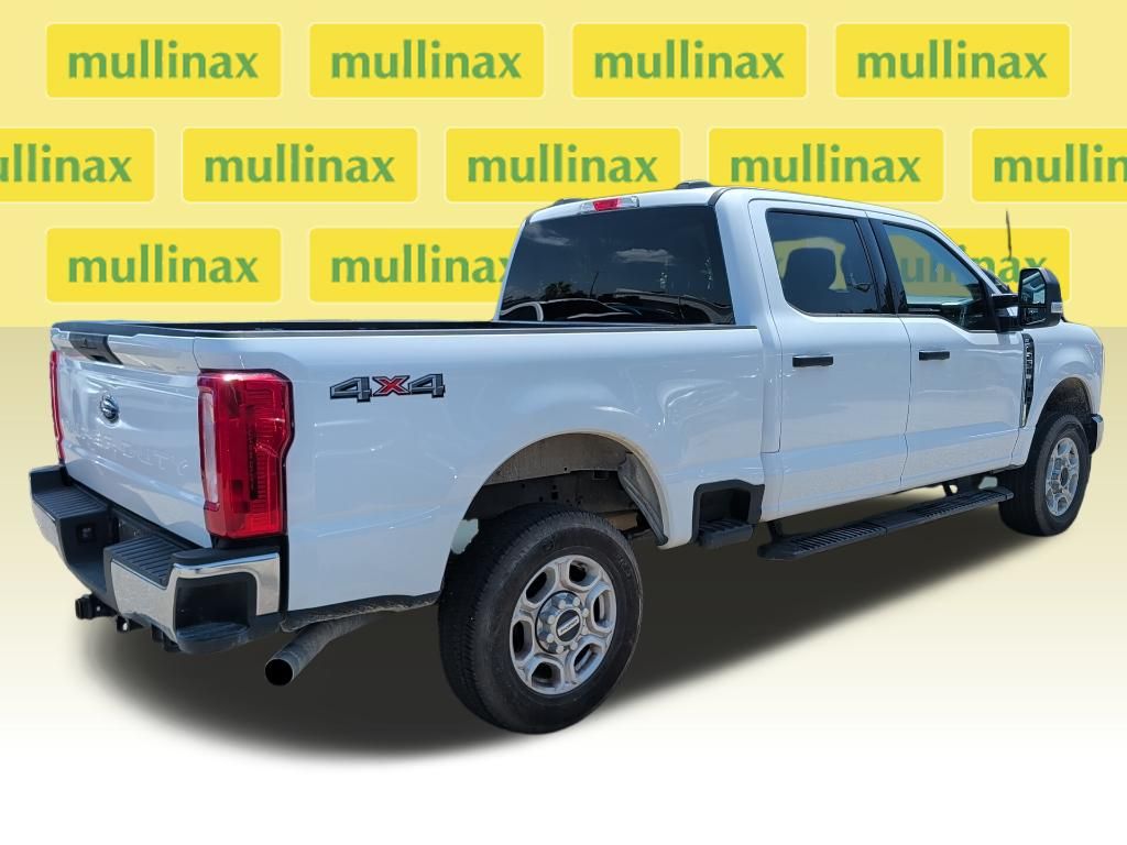 Certified Used 2025  Ford XLT image 6