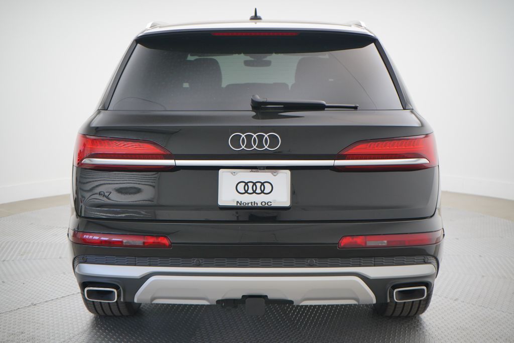 2025 Audi Q7  4