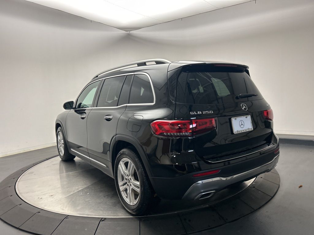 Thumbnail: 2023 Mercedes-Benz GLB - 5