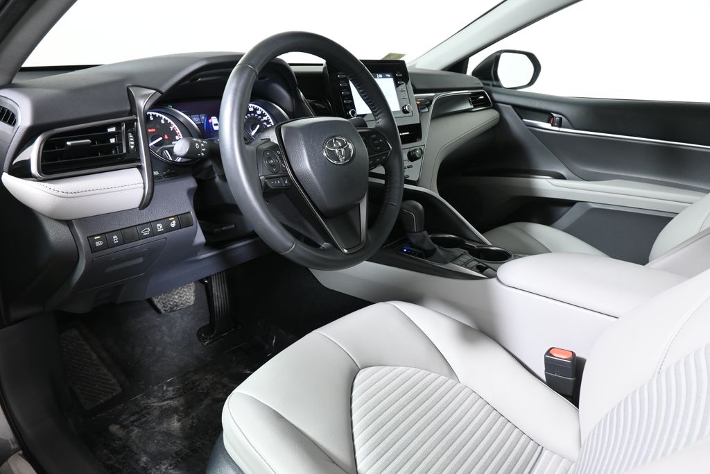 Thumbnail: 2024 Toyota Camry - 14