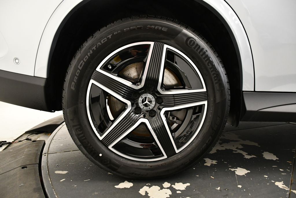 2025 Mercedes-Benz GLC 350 15
