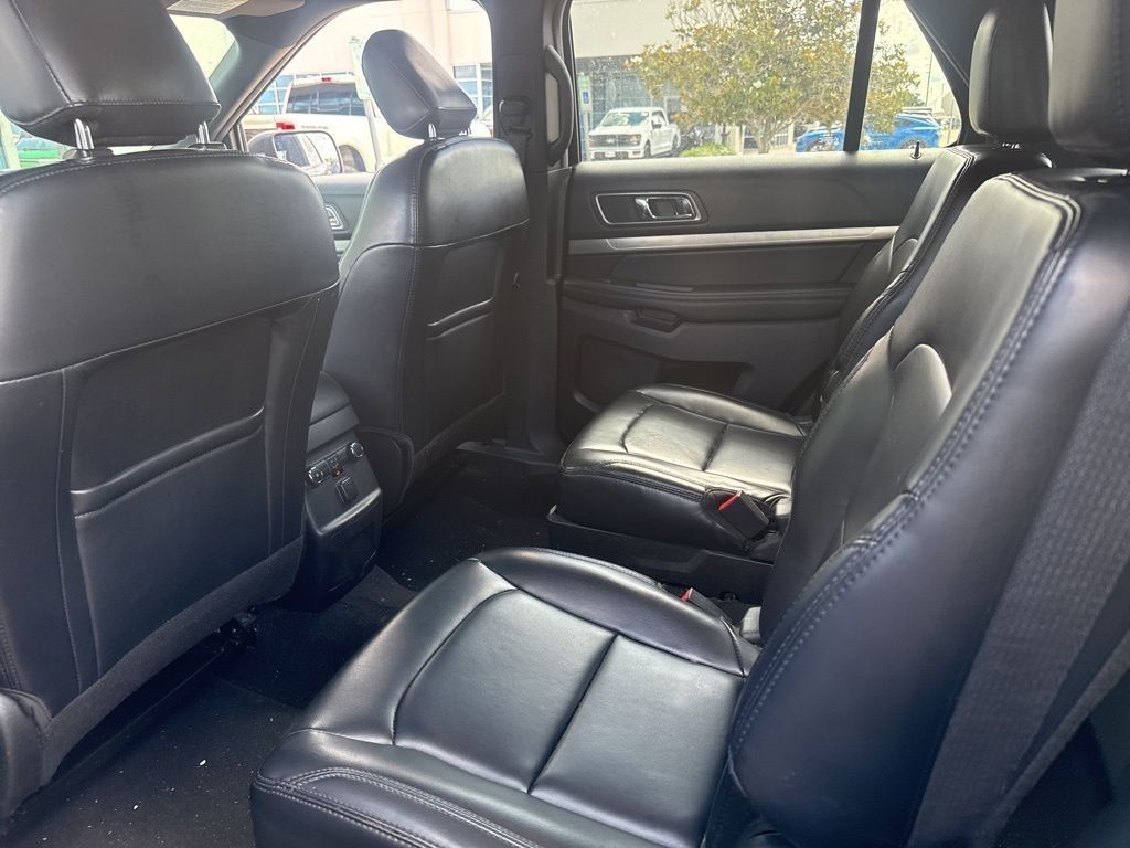 2019 Ford Explorer XLT Black at Autostrade