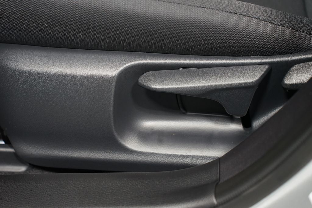 Thumbnail: 2026 Toyota Corolla - 31